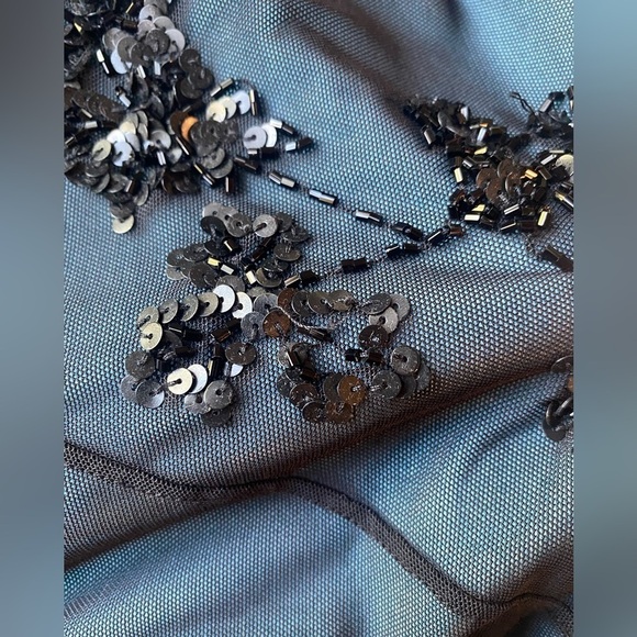 Rimini Woman's Black/Blue Floral Sequin Sleeveless Gown Dress, Size 10 - Picture 7 of 10